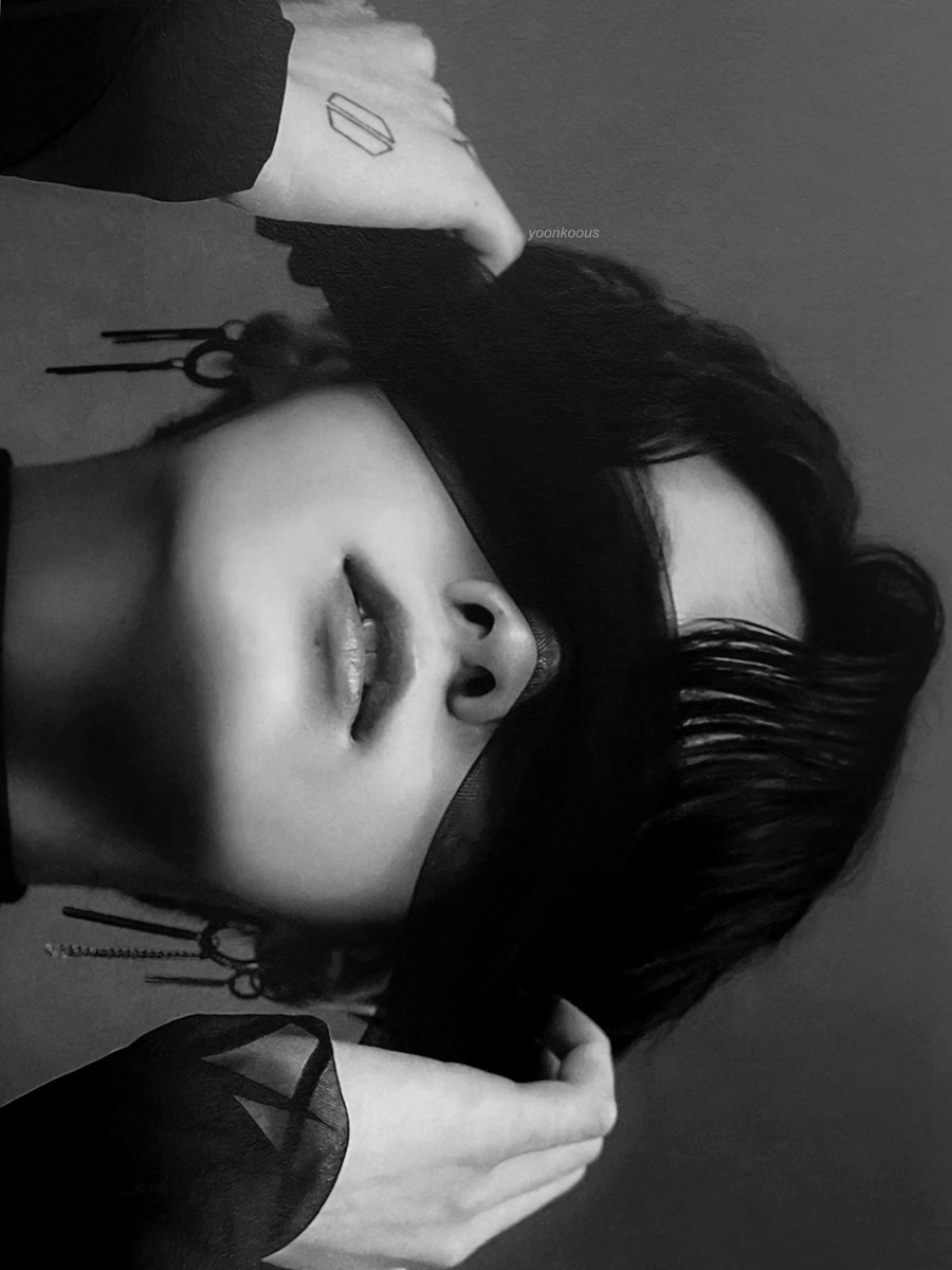 yoonkoous's tweet photo. HIM https://t.co/lo7dwl2PXJ