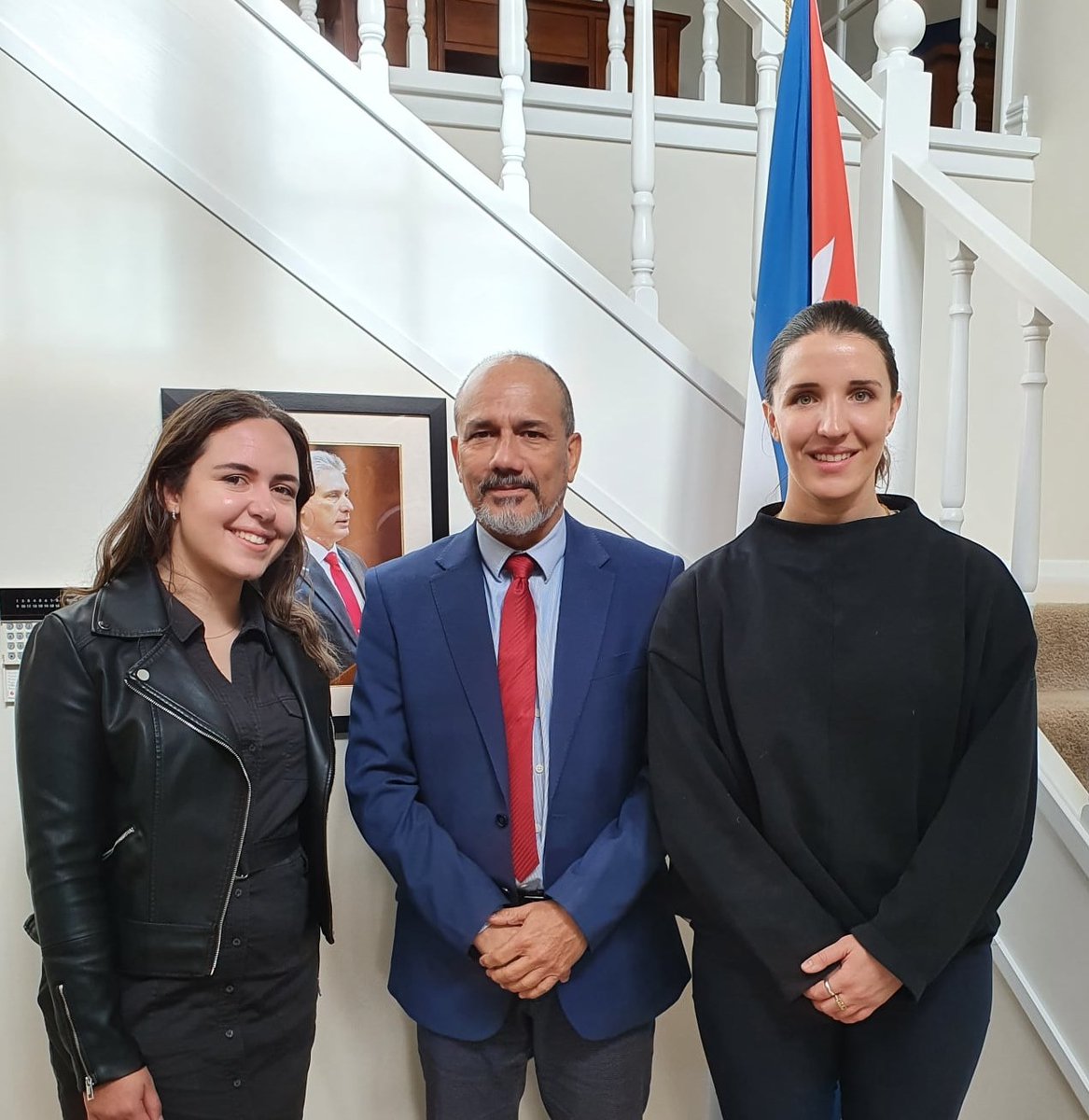 🤝 Last week our fabulous committee members met with His Excellency Mr. Edgardo Valdés López, the Ambassador of Cuba. It was a fruitful chat, discussing our goals to deepen business and cultural ties with #LatinAmerica, and opportunities for collaboration - watch this space! 📸