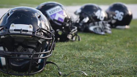 brendancahill_'s tweet photo. Jealous of the @KenyonFootball football players who get to play for @CoachRosenbury - when we were recording he has the demeanor of a guidance counselor, the wisdom of a college professor and fire of a head coach. Please check out Kenyon👍! https://t.co/UnD82cNHaF