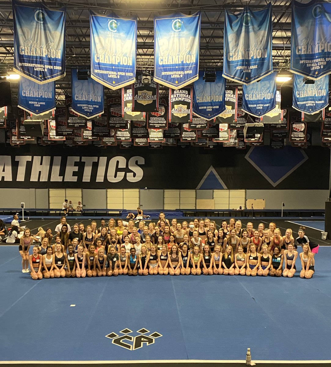 Holy cow‼️

The talent in Session 2 of Flyer Tryouts was insane 😻

We are so proud💙