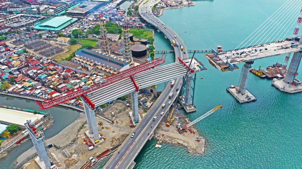 cebuhomesLL's tweet photo. Casting of all 446 NU (Nebraska University) girders required for the entire 8.5-kilometer Cebu-Cordova Link Expressway as the main road structural support.
(Photo by CCLEX FB Page)
#CebuUpdates #CCLEXexpressway
#infrastructure https://t.co/i7wnveAsy4