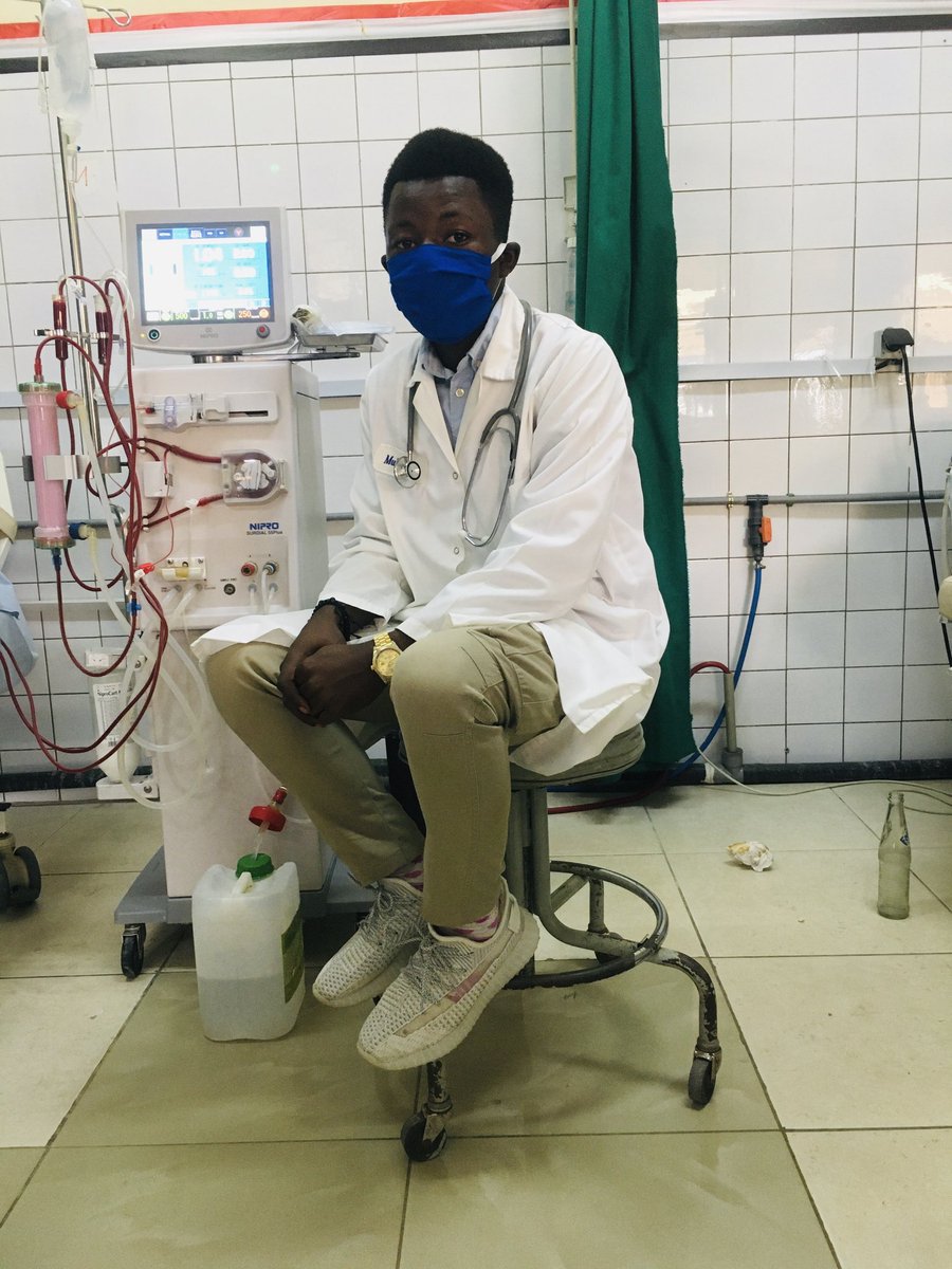 sarfforlife's tweet photo. Un atelier de formation sur la circulation Extra corporelle qui avait fait environ une semaine  consacrée à la théorie et d'autres séances d'observation et des petites pratiques à l'hôpital militaire @InciSioNBurund1 @abem_burundi @SpooaA @HopeAfricaU @atsarps @SantemagB https://t.co/5P4R6kHkSD
