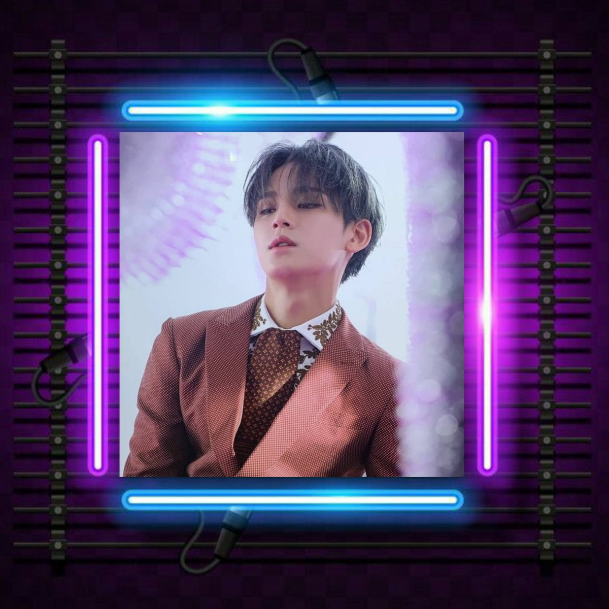 jethfiles's tweet photo. ㅤ

                  hi !? 

             #WeAreGoingDowntown
     #MeloFirstBeat #MeloNeonNights

ㅤ https://t.co/mZcexHFvm8