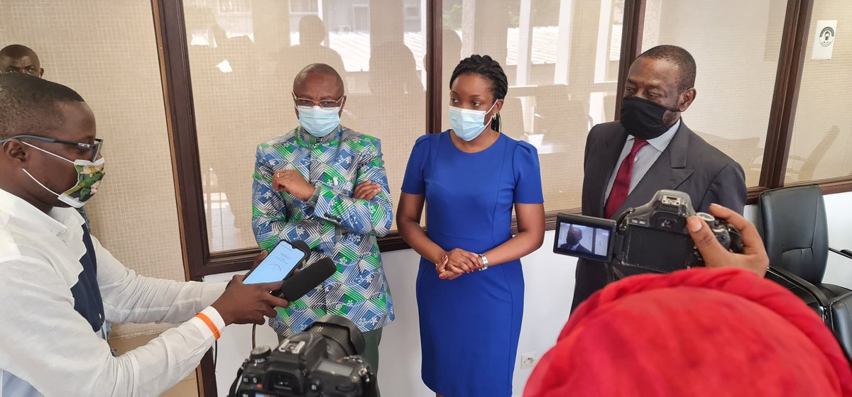 AREDRC1's tweet photo. Début de semaine et réunion de travail bipartite entre le #DG_ARE @NgalulaPe, le #PCA_ARE Louis Kahindo et le Coordo de l'#UCM #MaxMunga. Les 2 parties ont convenu de multiplier ls rencontres pour atteindre l'électrification rapide du pays. @OMukaleng @BM_Afrique @Presidence_RDC https://t.co/xgT9Tm9f38
