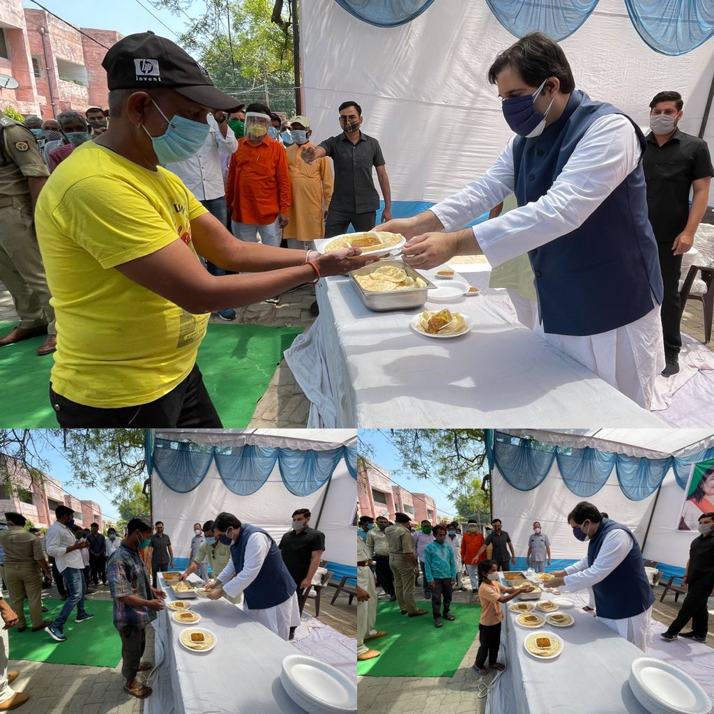 varungandhi80's tweet photo. कोविड-19 से जूझ रहे लोगों की मुश्किलों में उनका साथ देने के लिए पिछले साल मैंने अपने लोकसभा क्षेत्र में 20 लाख से ज्यादा निशुल्क भोजन के पैकेट बांटे। 

इस साल और भी बड़े पैमाने पर हम यह अभियान पीलीभीत के सभी विधानसभा क्षेत्रों के सरकारी अस्पतालों में चला रहे हैं। #SevaHiSangathan https://t.co/K0pKIEqx3V