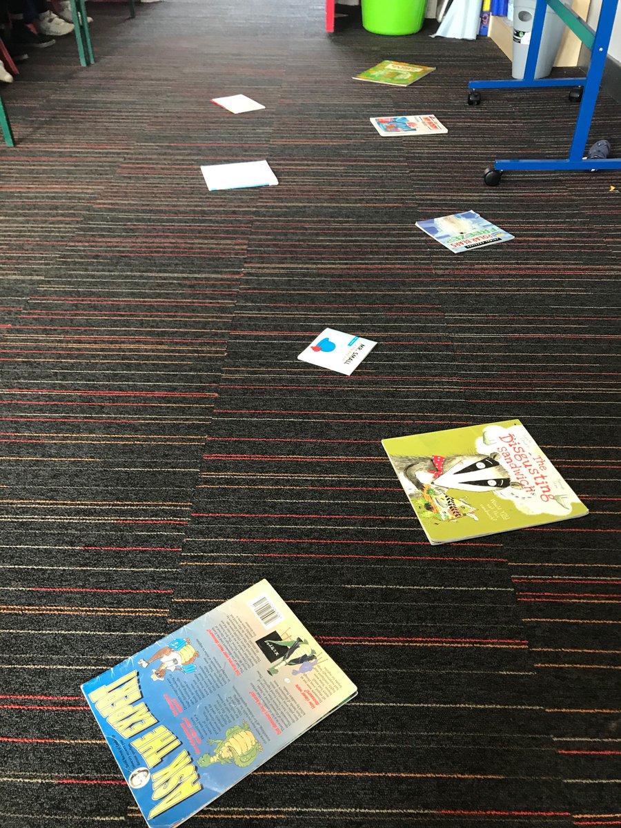 3_primary's tweet photo. Yesterday we got a visit from
the Blue Fairy! This is the way we found our class! We are excited to be writing a letter back to the fairy and can’t wait for a reply! https://t.co/Qb5kQvMF2D