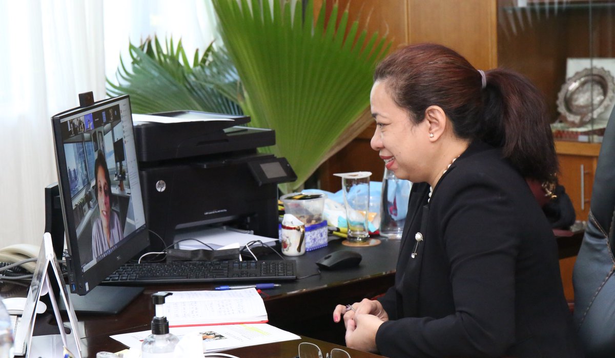 AdaljizaM's tweet photo. HE Minister Magno received a virtual courtesy call from UN Assistant Secretary General and Director of UNDP Regional Bureau for Asia and the Pasific, Mrs @kanniwignaraja ,and discussed potential collaboration and support which UNDP could provide (25/05). https://t.co/wqUN6AZNFK
