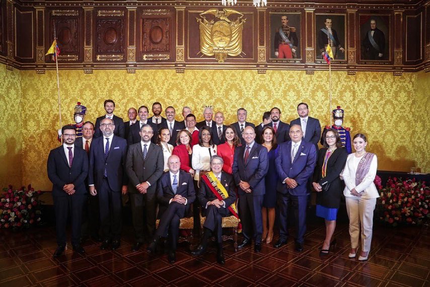 Empezamos a trabajar por convertirnos en el referente de economía verde. Señor Presidente <a href="/LassoGuillermo/">Guillermo Lasso</a> #JuntosLoLogramos #GobiernoDelEncuentro