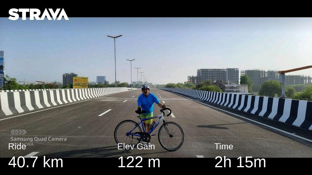 bikers_i's tweet photo. 40KM ride by our beloved Rajendrabhai &amp; Jainendrabhai on newly constructed Vaishnodevi over bridge. @rajendradewani @jdjani1373 

#Cycling #cyclist #Ahmedabad #kudos #fitness https://t.co/MzcVRCtw6P
