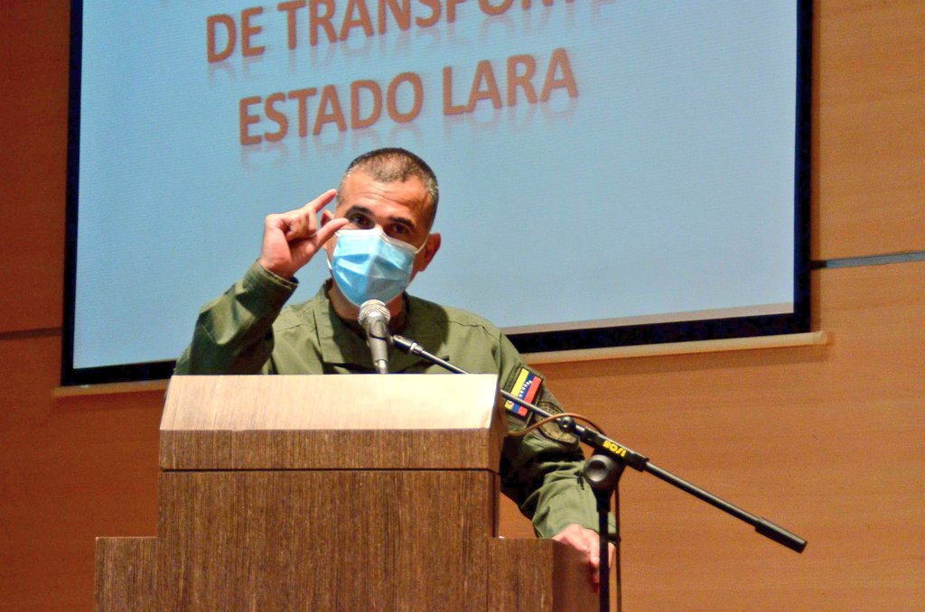 #24Mayo Realizamos la 3era reunión del Órgano Superior de Transporte del estado Lara con la presencia de los Sindicatos Bolivarianos para debatir aspectos importantes del servicio de transporte público a favor de los larenses. 
#VacunasParaElPueblo