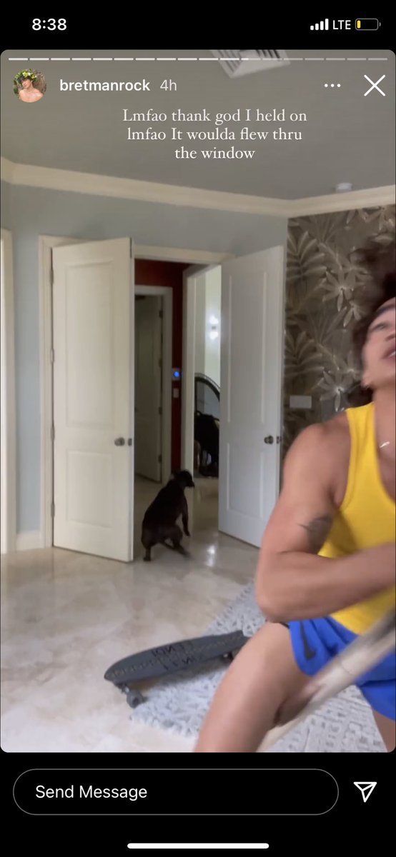 ChekainahGrace's tweet photo. this how some yall relationship be lookin 😗💀 iykyk! ive been laughing for the past 5 minutes 💀 @bretmanrock #bretman #bretmanrock https://t.co/sIuxwG9GWF