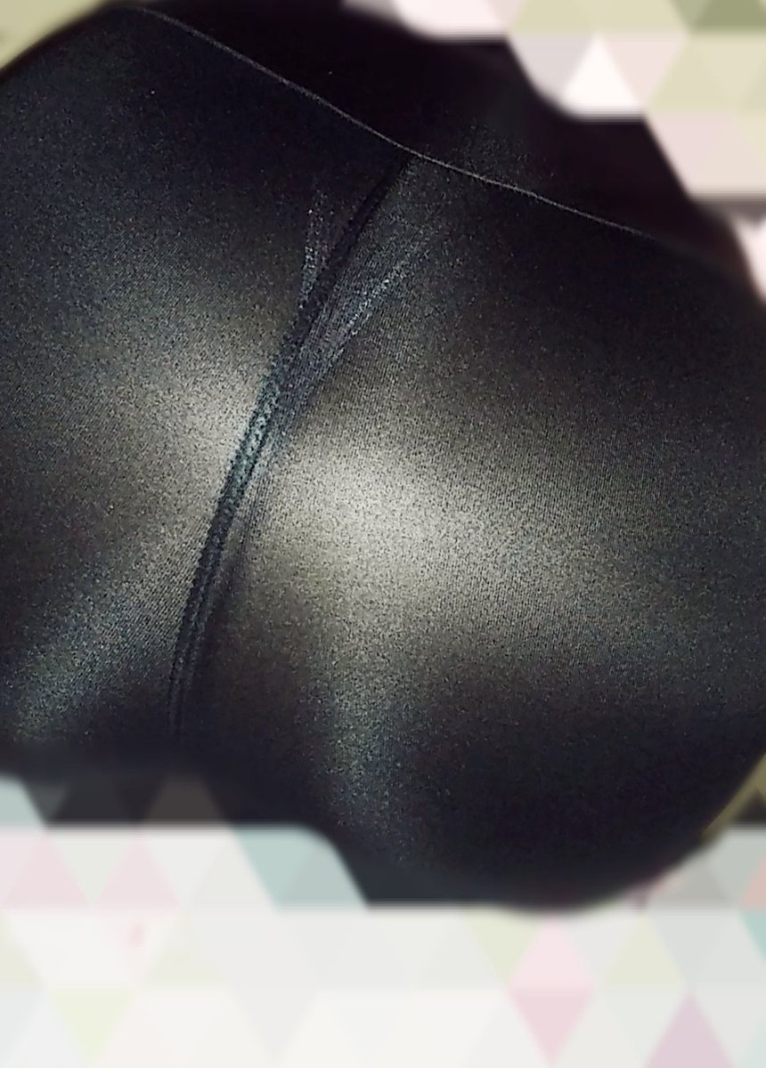 MaridoSafado13's tweet photo. Será q ela fez sucesso por onde passou com essa legging 😈🔥 @Marisobral7  a esposinha mais safada de todas... uma delícia fuder esse rabo gostoso 🔥🔥🔥 https://t.co/TDMp7dNsCa