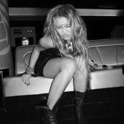 Hannah Lou (@JoBroHoeAlways) | Twitter