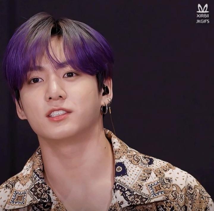 archivesgguks's tweet photo. jungkook deserves the whole world. https://t.co/EqeYCqW2uY