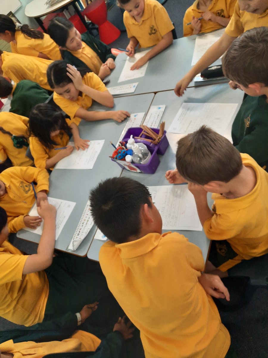 KENSINGTONPS's tweet photo. Helping our buddies finish their self reflections #65R #KV https://t.co/ZjX5RfAkzF