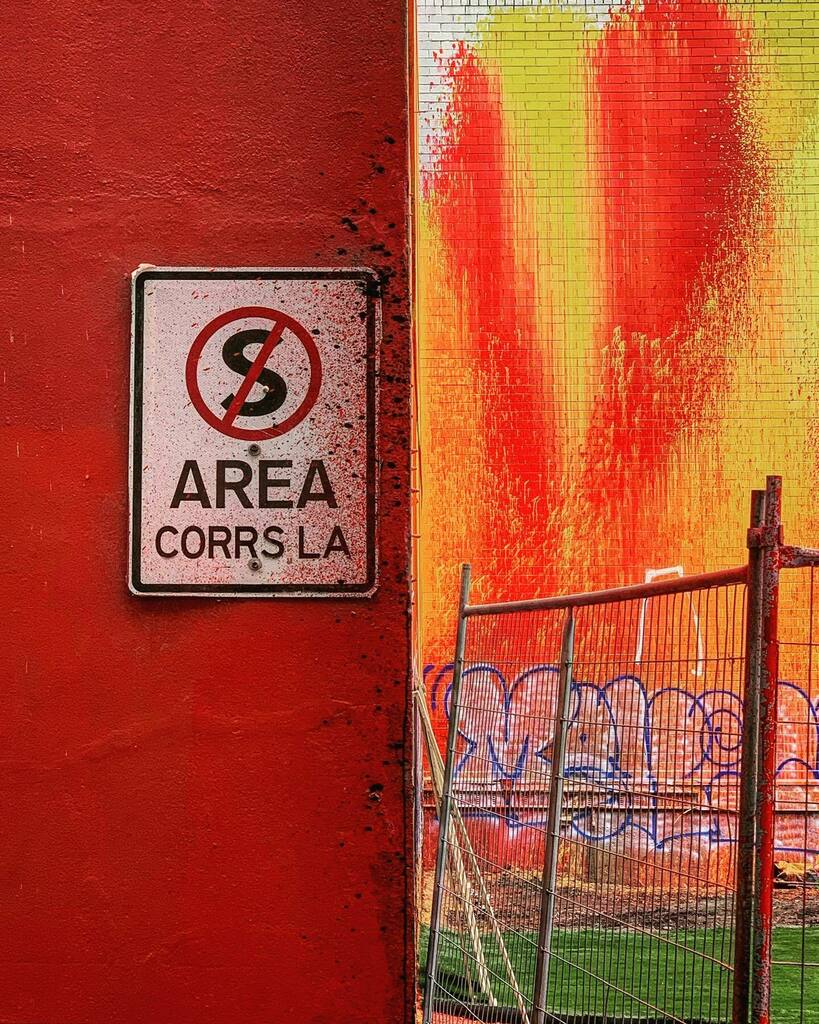 man_durphy's tweet photo. More filming for @flashfwdmelb - Melbourne CBD will be a lot more colourful in the coming months, but for now it’s full of scissor lifts. https://t.co/ysXzSW5cIC https://t.co/Cb6La5MRrA