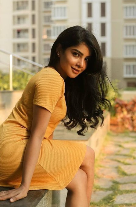 DinaThuli's tweet photo. The Pretty #PavithraLakshmi !
@pavithralaksh_
 recentpic

Follow Us @Dinathuli #Follow For Followback #Follow4followBack #Kollywood #kollywoodactress #KollywoodCinema #Kollywood Actor #Cinema #Trending #Dinathuli https://t.co/OhT7M7kf10