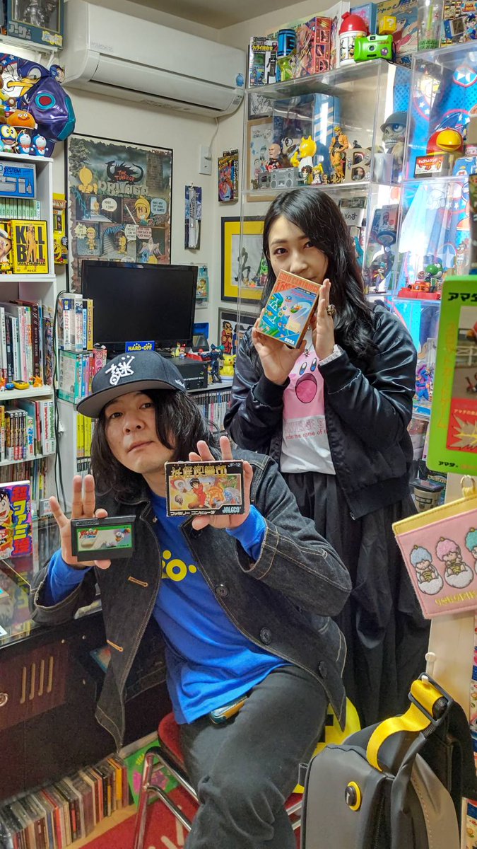内田名人 超ファミ漫 発売中 Continue Vol 71 本日発売です 連載 アーリーゲームコミック列伝 は ゲーム好き有名人宅で漫画バナシをしよう というあのゲーム番組のパロ企画 ゲーム好きとなれば とくに超会いてぇなアイツに ということで 内田名人 超ファミ漫 発売中 Continue Vol 71 本日発売です 連載 アーリーゲームコミック列伝 は ゲーム好き有名人宅で漫画バナシをしよう というあのゲーム番組のパロ企画 ゲーム好きとなれば とくに超会いてぇなアイツに ということで