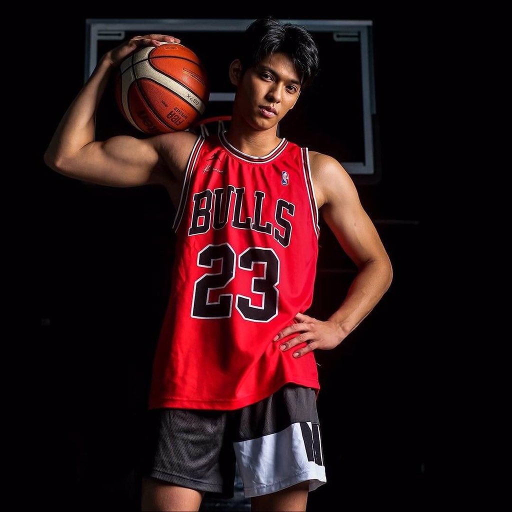 youreTRENDING's tweet photo. 5.25 year 23 photoshoot 

📷 vynimalism

@_ricciiirivero @RicciRiveroOFC https://t.co/csbDm3v0q7
