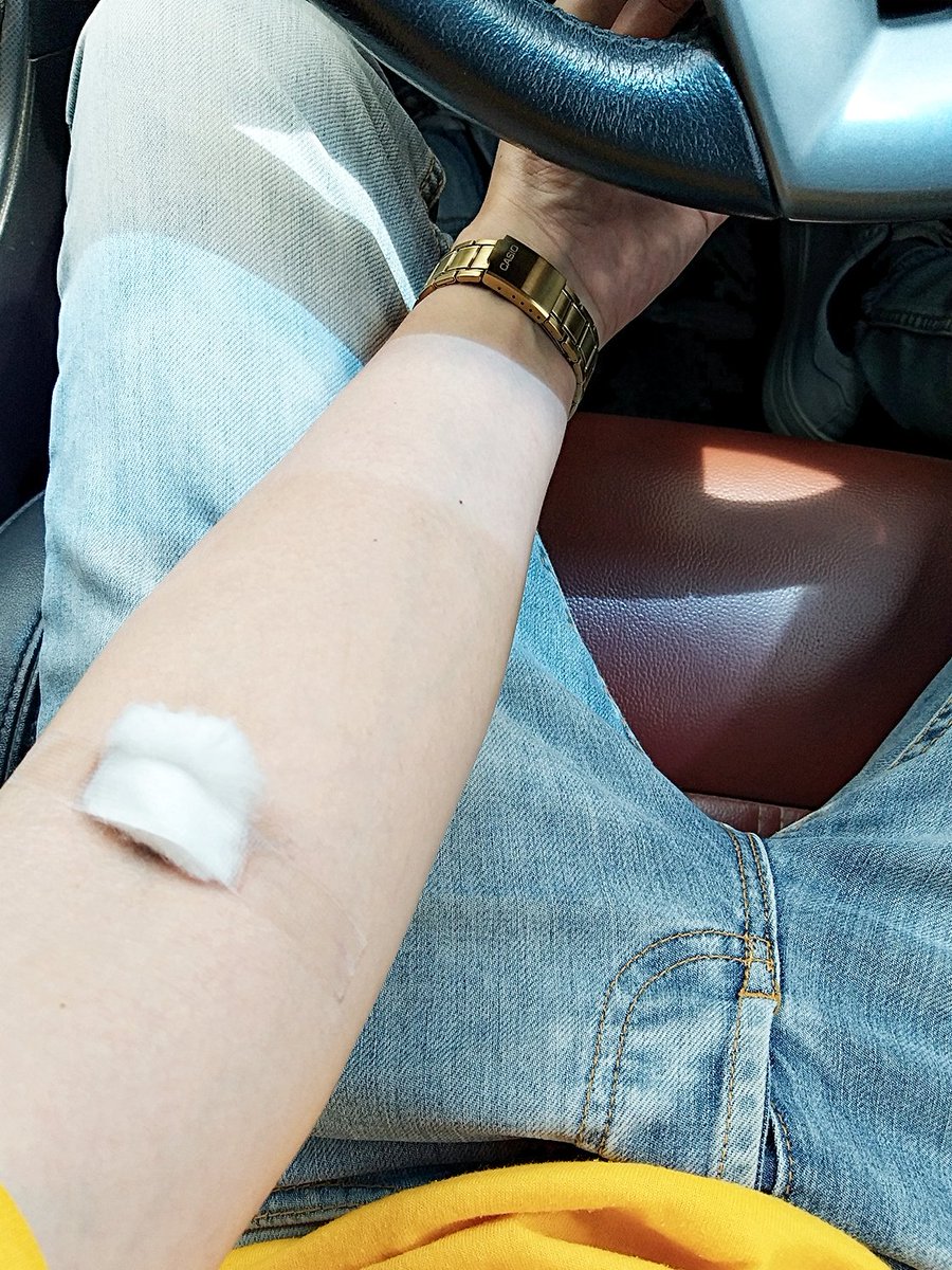 Cplus2020's tweet image. ลุ้นผลเลือดว่าค่า CD4 จะขึ้นเท่าไหร่ กับระดับไขมันในเลือดจะลดลงไหมหลังจากควบคุมของทอดของหวานมาเป็นเดือน😏