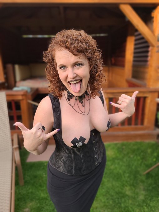 Kink night was fun on Friday https://t.co/EW58oaWGAG