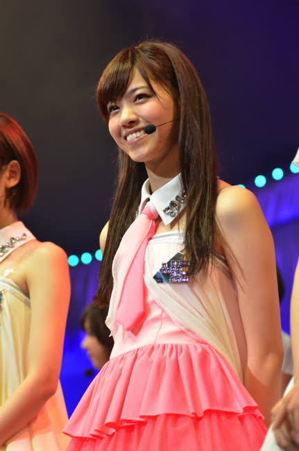 まえさん S Tweet こんにちはー 今日は珍しい在宅勤務です 遅めの昼休憩ですが会社から電話が凄い それはそうと今日はみんな大好きなーちゃんのお誕生日 なーちゃんの初期のころからの画像をどうぞ 西野七瀬生誕祭 ぐるぐるカーテン ガールズルール