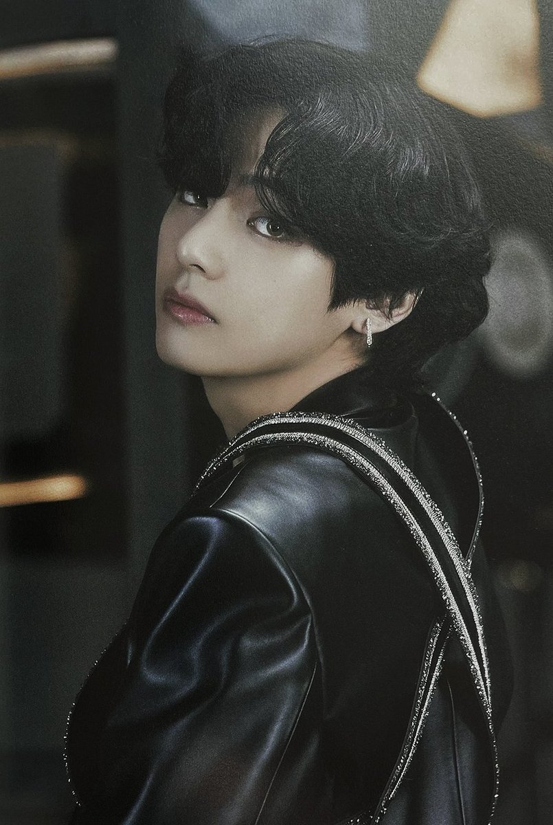kim taehyung.