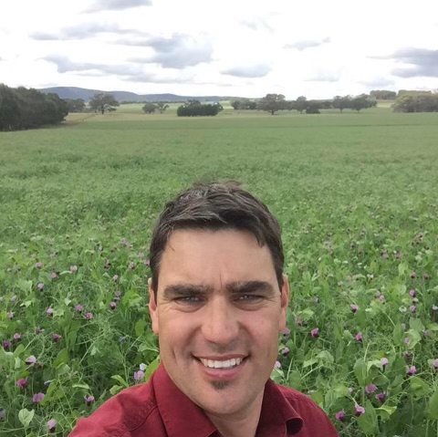 EldersLimited's tweet photo. The three-week dry spell in parts of NSW has come at crunch time for croppers. Tune in to ABC Radio Dubbo at 7.10am tomorrow to hear Elders Forbes agronomist Adam Pearce talk sowing strategies with Nic Healey. #AgChatOz https://t.co/XuH10JT5FJ