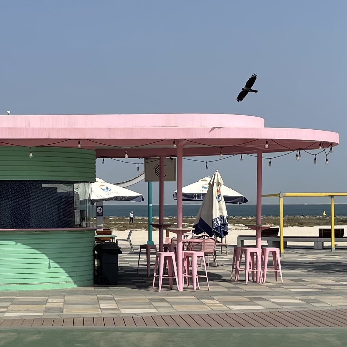JohnDobbin's tweet photo. One of my new favorite places in #Dubai. This little beachside cafe (circle cafe) serves great @caferiderdxb coffee. Just the spot after a km or 2 swim in the morning https://t.co/YnfthLRauK