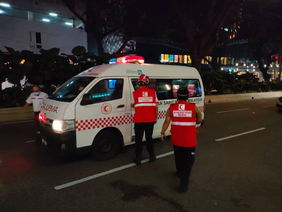 Kuala lumpur service ambulance Malaysian Red