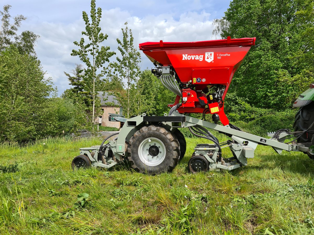 NovagTForce's tweet photo. @NovagTForce demo season 2021 has started in the last few days with our smallest and newest family member, the Novag #TForcePlus 150. After a few rainy days in the Netherlands, we were able to apply a cover crop mix under various conditions.
#gainingground #notill https://t.co/tbaMjDjuUR