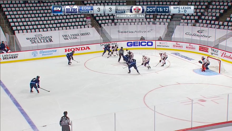 MattWatterworth's tweet photo. This game is so long everyone in the stands just left. #3rdOT
#Comedy #Humour #COVIDJokes #IllSeeMyselfOut https://t.co/vN8HI1dNvh