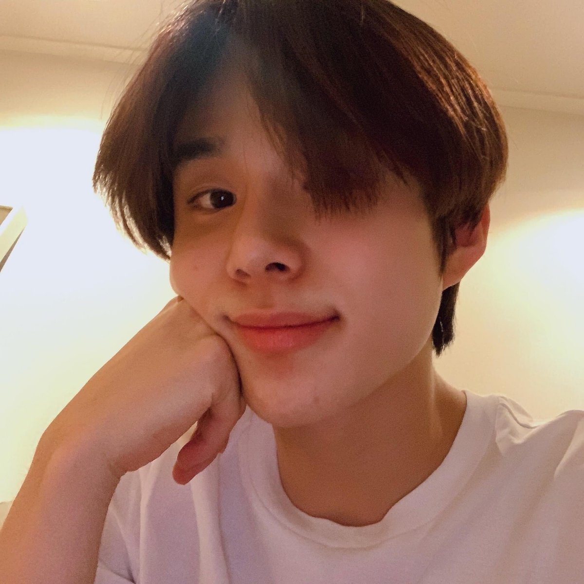 mikeywoojung's tweet image. JUNGWOO SENT SELCA!!!!!!! Cutieeeeee❤️🥰
@SMTOWNGLOBAL 
#JUNGWOO