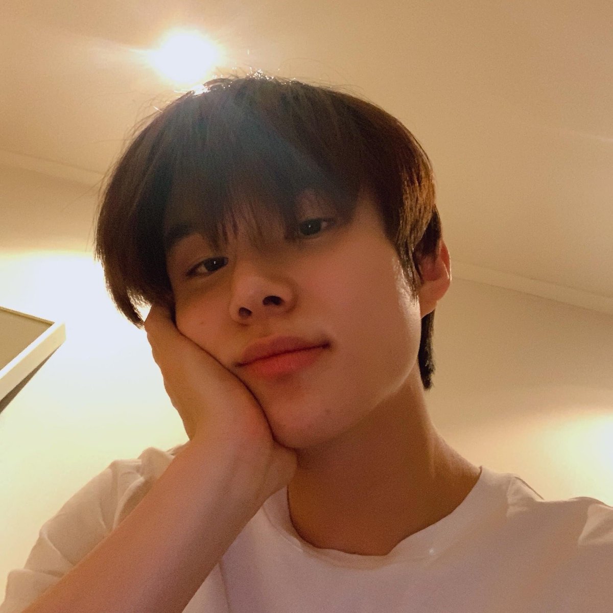 mikeywoojung's tweet image. JUNGWOO SENT SELCA!!!!!!! Cutieeeeee❤️🥰
@SMTOWNGLOBAL 
#JUNGWOO
