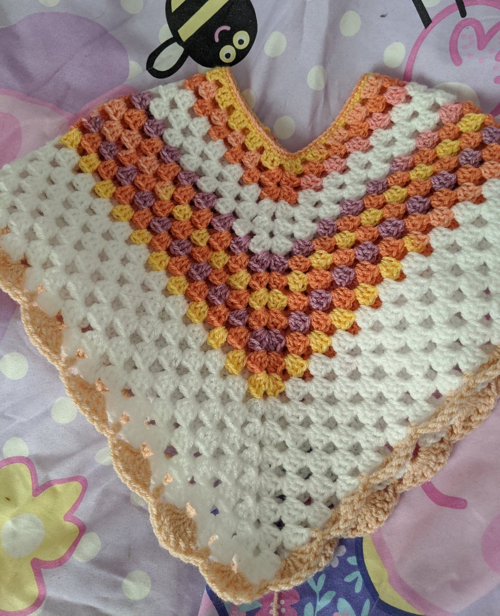 #EarlyBiz #MHHSBD #HandmadeHour
#Poncho 
Hope everyone is having a good week. Even though we are supposed to be in spring there is still a chill I the air. How about this poncho to keep your little one warm until the sunshine arrives!
etsy.com/uk/listing/824…