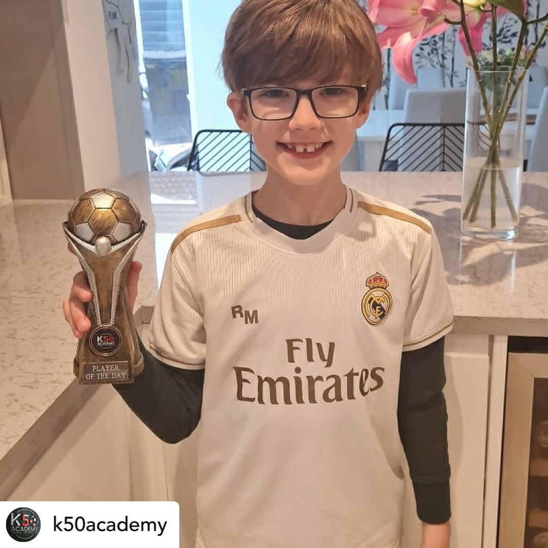 Perry Street FC tweet media