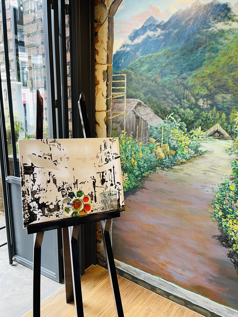 PerngJaii's tweet image. ร้านโปรดแต่ตั้งแต่ห้ามนั่งไม่ได้มาเลย น้องนิค แนะนำเมล็ด #ผาฮี้ คั่วอ่อน #DryProcess ตัวนี้ Acidity เยอะ รสฟรุตตี่ชัดๆ รัม ช็อค ก็มา อร่อยสดชื่นๆเลยครับ @aroii @reviewchiangmai