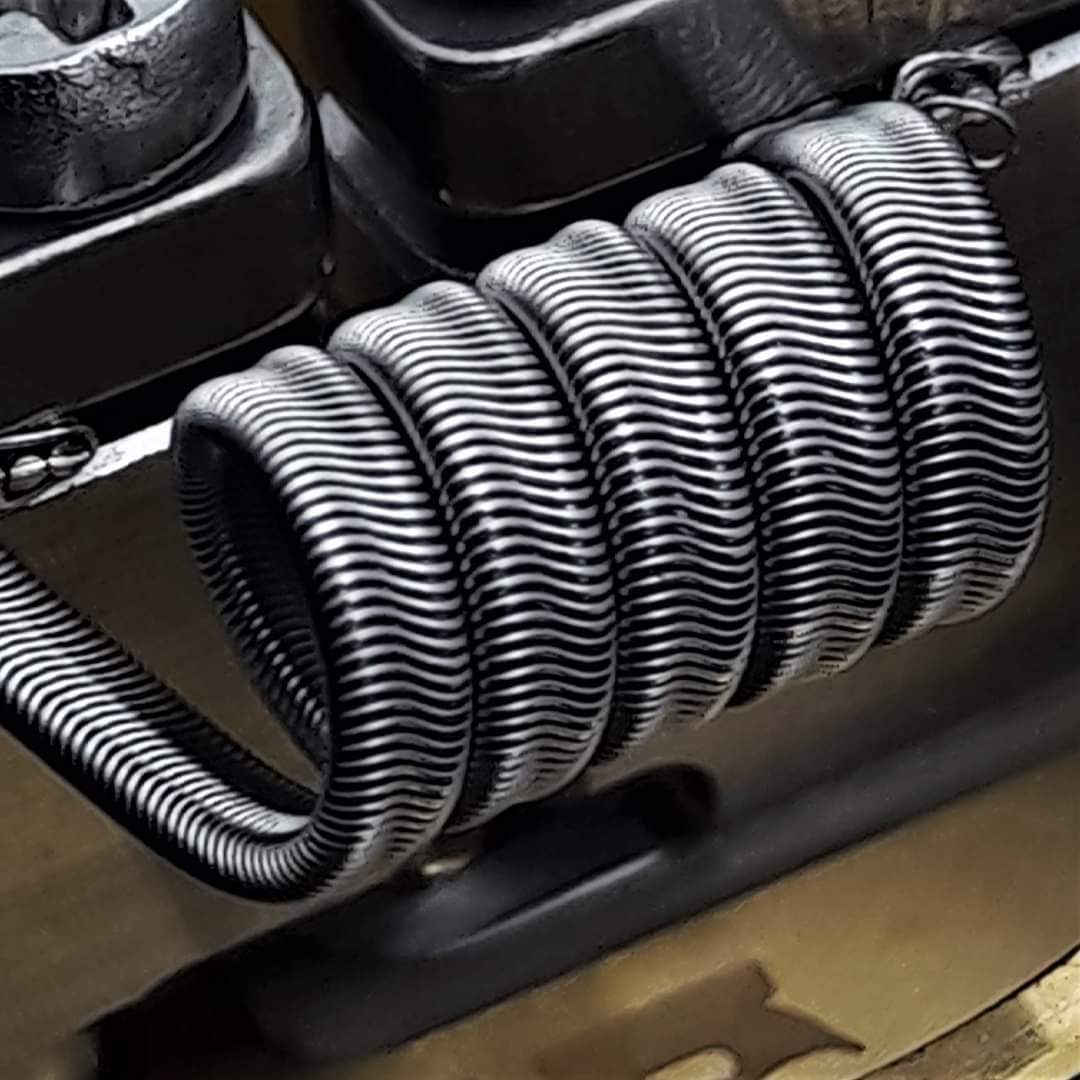 FULL NI90 ALIEN CLAPTON back in stock!
❗This coil is intended for the advanced users
🌐wickedwires.co.uk
🔞You need to be of legal vaping age
#WickedWiresUk #Revwrapz #HandmadeCoils #VapeCoils #UkCraftedCoils #Vape #Vaper #UkVaper #AlienClapton #Nichrome90