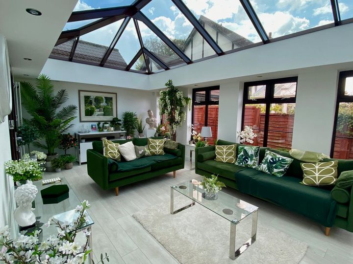 Fab install by our friends at Mendip Conservatories🌟 One roof lantern and one flat rooflight incorporated into the building to create a beautiful orangery, full of natural light! <a href="/Mendipconserv/">MendipConservatories</a> Feeling inspired? Head to our website atlasroofsolutions.co.uk