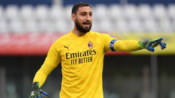 Roccio92's tweet photo. Il #Milan ne esce benissimo da questa storia. Ha fatto di tutto per convincere #Donnarumma a restare: un progetto serio, 8 milioni a stagione, il ritorno in Champions e la fascia da capitano. Mi dispiace solo che perdiamo a 0 il portiere più forte al mondo https://t.co/W0xYk3A8I8