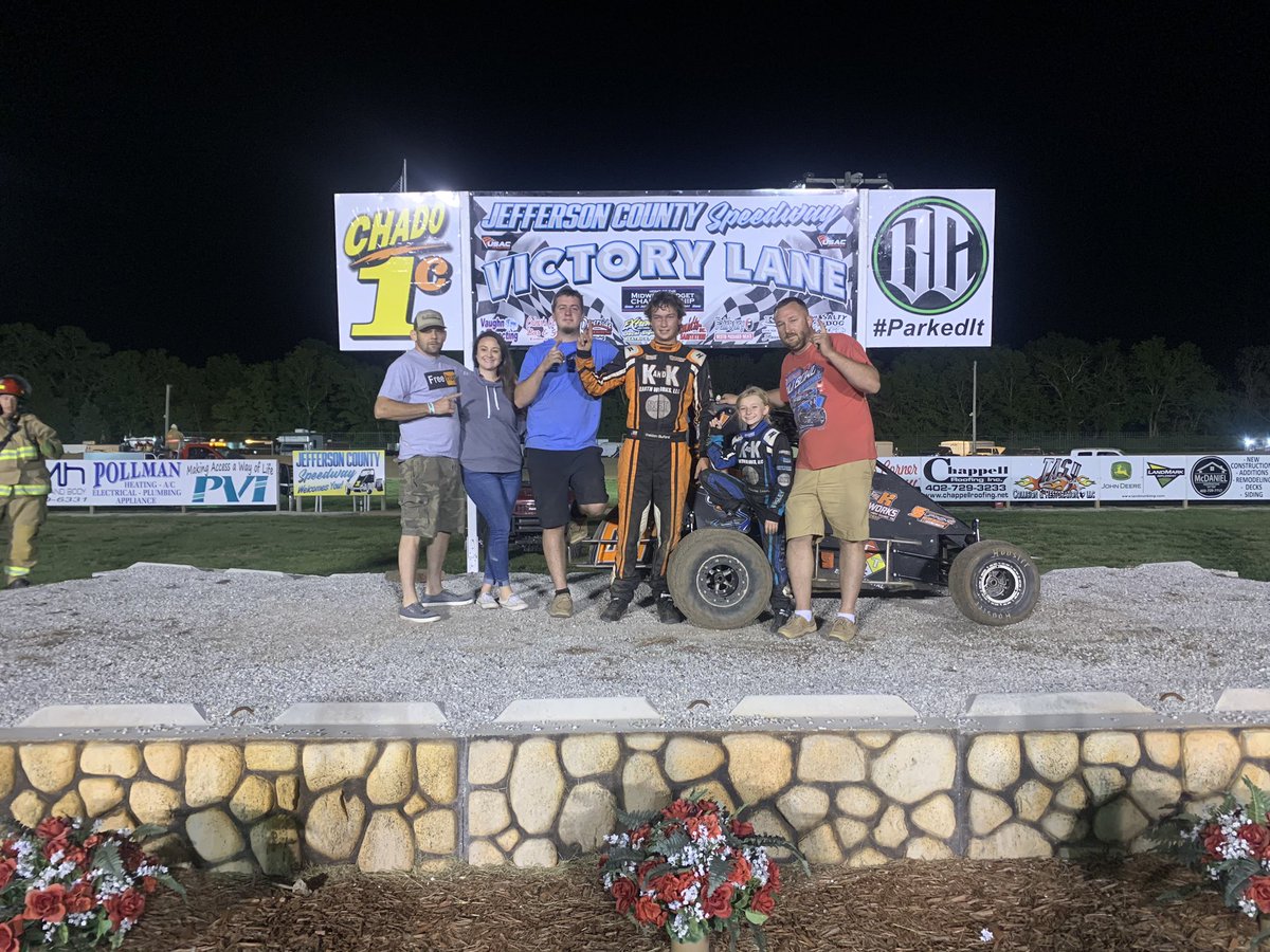 Weldon4B01's tweet photo. Went to Nebraska for 3 nights, raced a total of 6 heat race and 6 features. Came home with 4 feature wins, 2 heat race wins. 5) top 3’s &amp; 1) 5th place finish. https://t.co/ivcWq2V2Y4