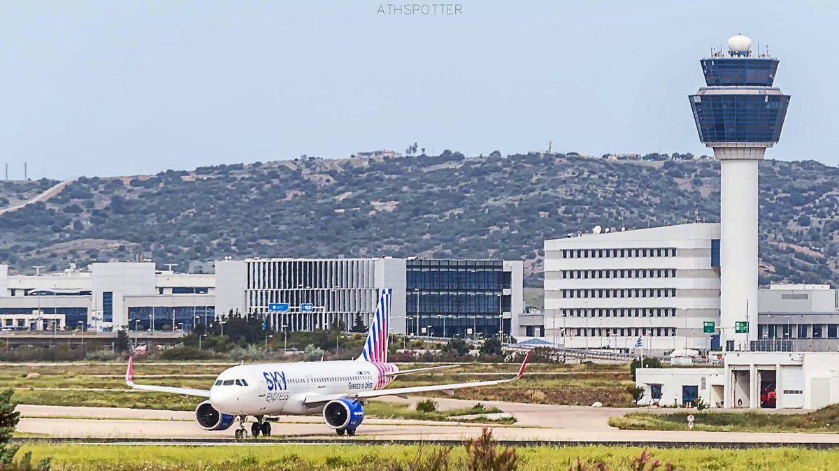 athspotter's tweet photo. SKY Express A320neo entering the runway!🛫
-
@ATH_airport @Airbus @AirbusPRESS
#JETREADY #GREECEISBLISS #A320neo #skyexpressgreece #skyexpress #a320 #sharklets #airbus #GQ #aircraft #ath #lgav #airplane #airport #aviation #LEAP1A #runway #avgeek #ATC #elvenizelos #athensairport https://t.co/Cw5cWrvFFc