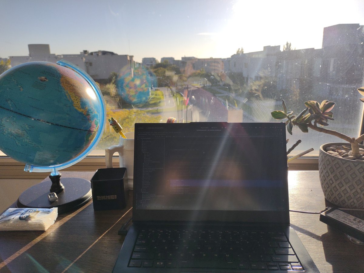 maturivera's tweet image. Arrancamos el día de la patria con clase de repaso de #PythonFromScratch