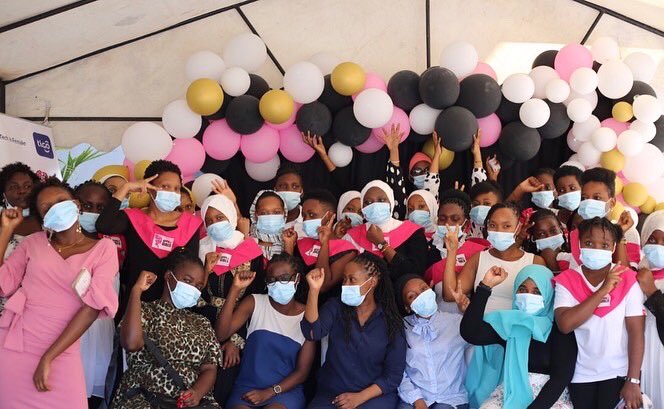 appsandgirls's tweet photo. Picture highlights from the #JoviaProgram graduation last Saturday at Apps and Girls headquarters in Dar es salaam.
The Jovia program is a six-month program of Advanced IT and Entrepreneurship training for underprivileged girls and young women. #techisfemale #girlpower https://t.co/m3Gt8LBD7N