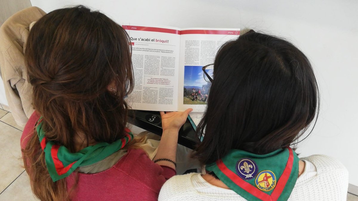 Avui hem rebut la revista Papers de Joventut de <a href="/AssDiomira/">Associació Diomira</a>! Moltíssimes gràcies per comptar amb nosaltres, fer difusió del projecte <a href="/malbaratament_0/">malbaratament_0</a> i ajudar-nos a conscienciar sobre el #malbaratamentalimentari #reaprofitament #quesacabielbròquil 💚🥦
