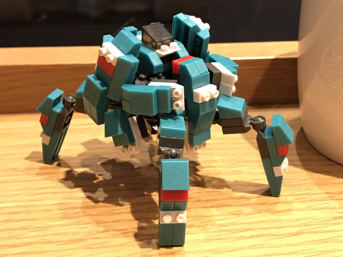 gohgoh_gohgoh's tweet image. 多脚メカ第二弾。少しデザイン変えています。ジェットとはやぶさが同色だと思っていましたが違うのですね💦はやぶさのグリーンで作りました。

#DAISO
#PETITBLOCKS
#ROBOTBUILDERS
#robot 
#ダイソー
#プチブロック
#ロボットビルダーズ
#スタバでプチブロック