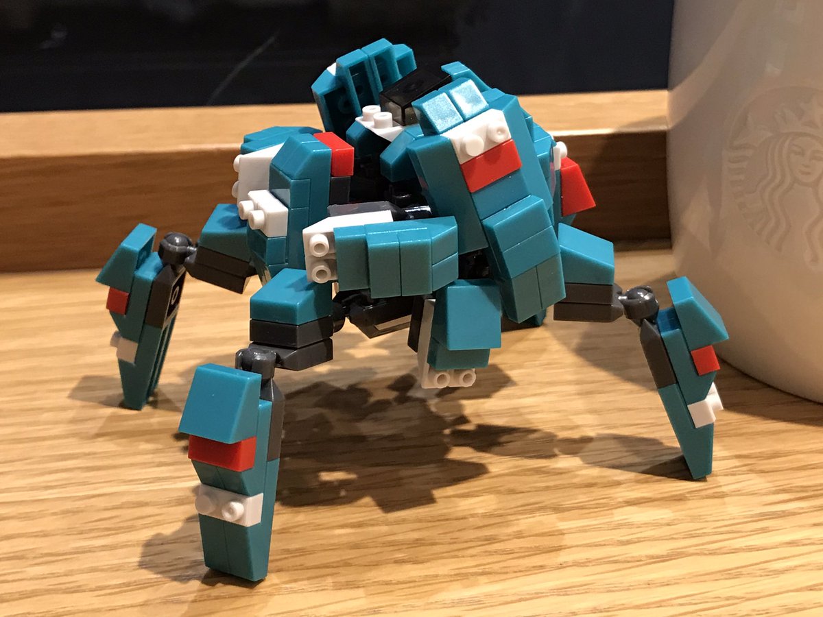 gohgoh_gohgoh's tweet image. 多脚メカ第二弾。少しデザイン変えています。ジェットとはやぶさが同色だと思っていましたが違うのですね💦はやぶさのグリーンで作りました。

#DAISO
#PETITBLOCKS
#ROBOTBUILDERS
#robot 
#ダイソー
#プチブロック
#ロボットビルダーズ
#スタバでプチブロック