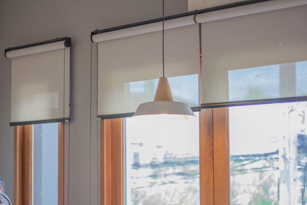gatorblinds96's tweet photo. Building new home and not sure about what’s best for windows? Our experts at gator blinds guide you through latest market trends.
Visit: https://t.co/9M0kaCVxfI
#windowblinds #windowblindsorlando #windowshades #windowshadesorlando #windowshutters #plantationshutters #USA #Florida https://t.co/BOsKiuuiXd