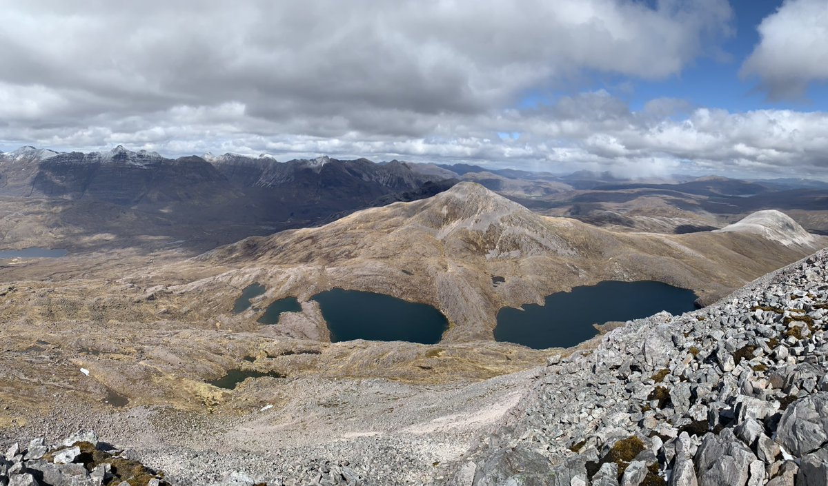 dektasker's tweet image. Number 200 &amp;amp; 201. Some snaps from Saturday on way to bagging Sgorr Ruadh and Beinn Liath Mhor. Best viewed in landscape.