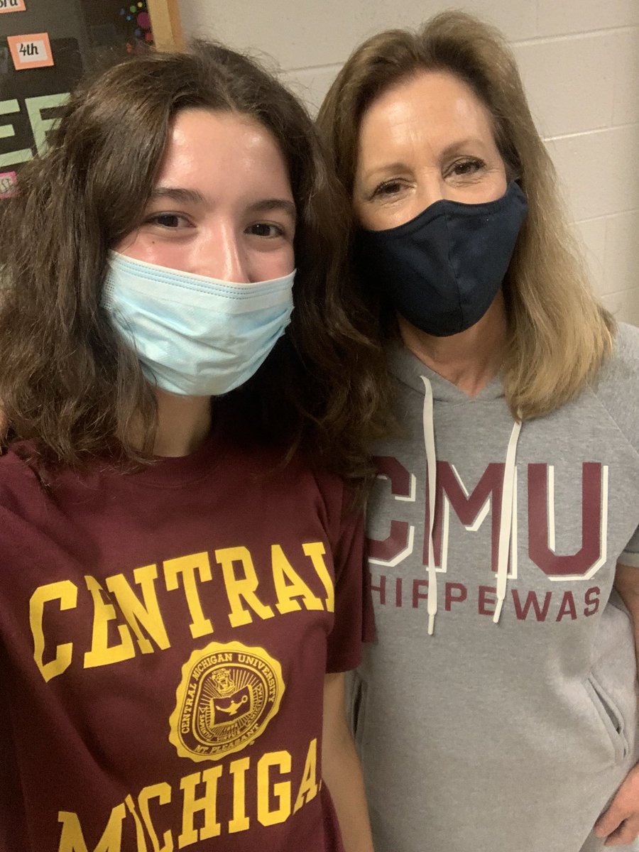 ruby_slippers5's tweet image. Future Chip !!!! Fire Up@RosatiOlivia  So lucky to have this very special girl 🔥👍